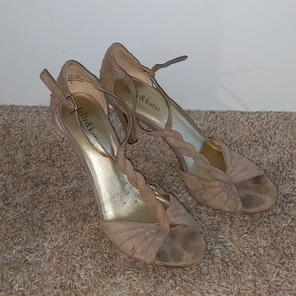 Kelley & Katie nude womens heels (10)